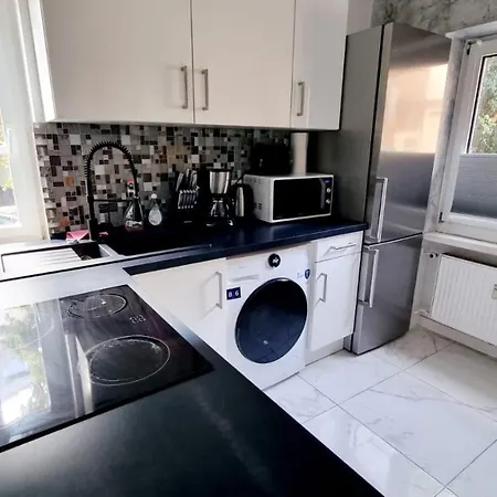 Апартаменты Cozy And Modern 1 Bedroom 3 Висбаден